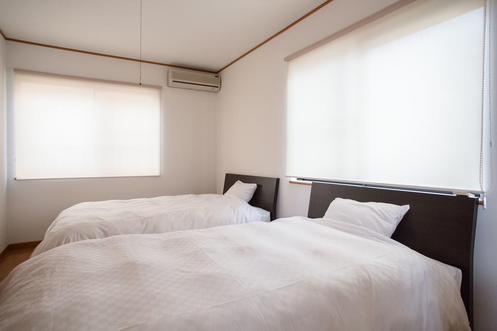 Guesthouse Iloha Кіото Екстер'єр фото