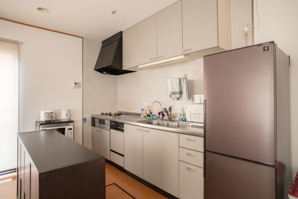 Guesthouse Iloha Кіото Екстер'єр фото