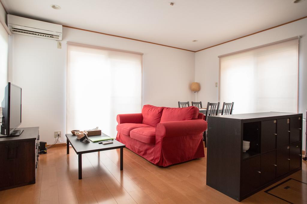 Guesthouse Iloha Кіото Екстер'єр фото